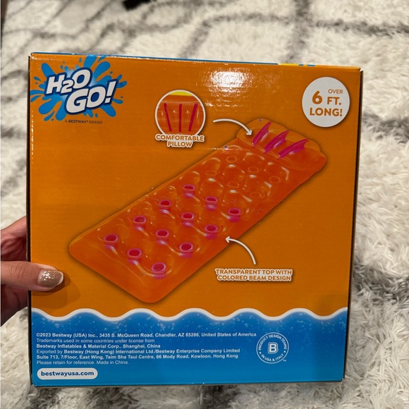 Floating mat - Picture 2 of 3